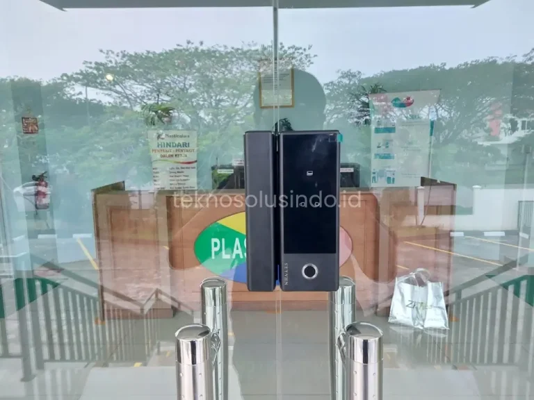 jasa pemasangan smart door lock